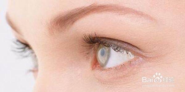 眼角细纹怎么改善？